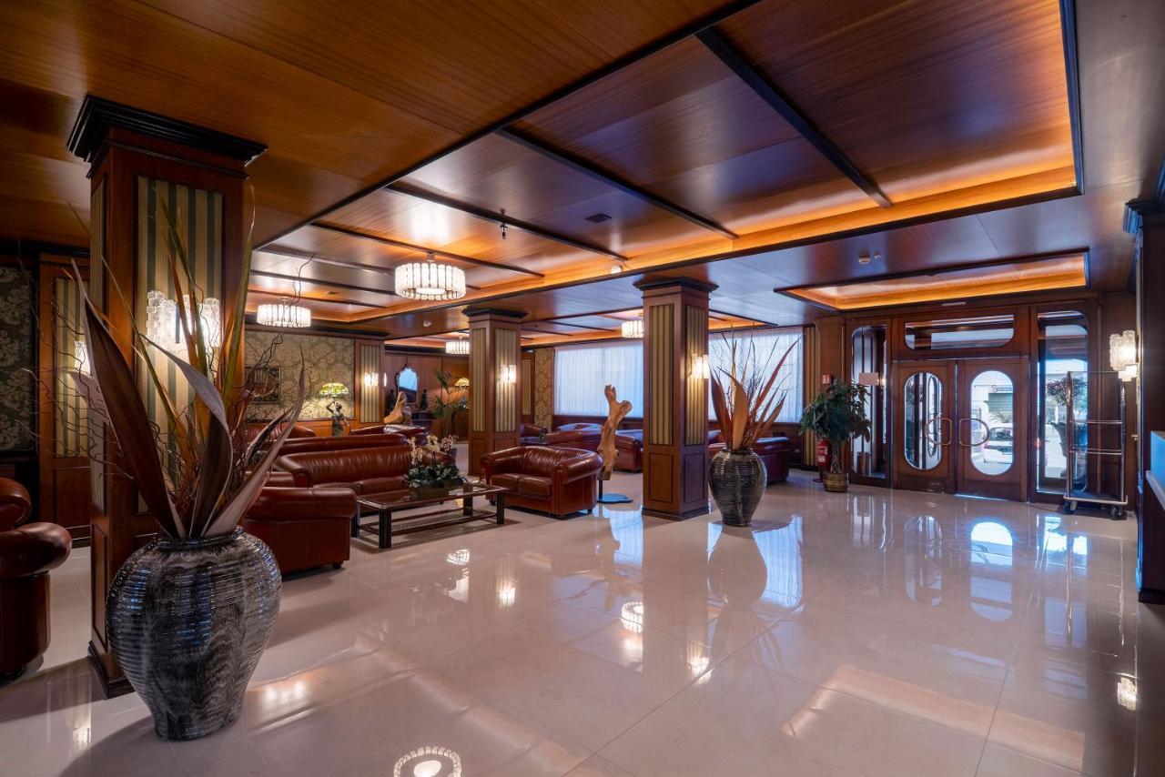 Hotel Delle Palme Lecce Zewnętrze zdjęcie