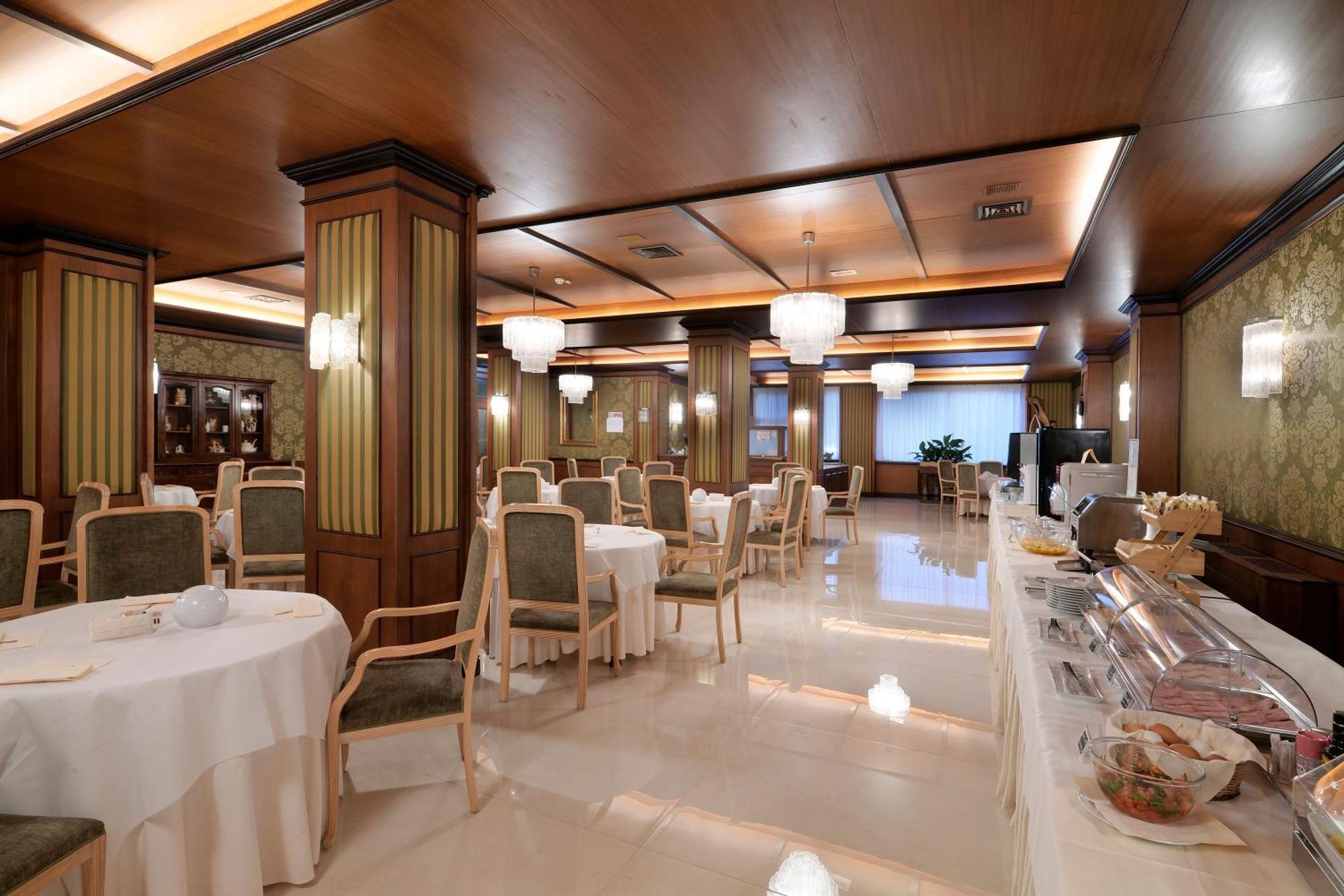 Hotel Delle Palme Lecce Zewnętrze zdjęcie
