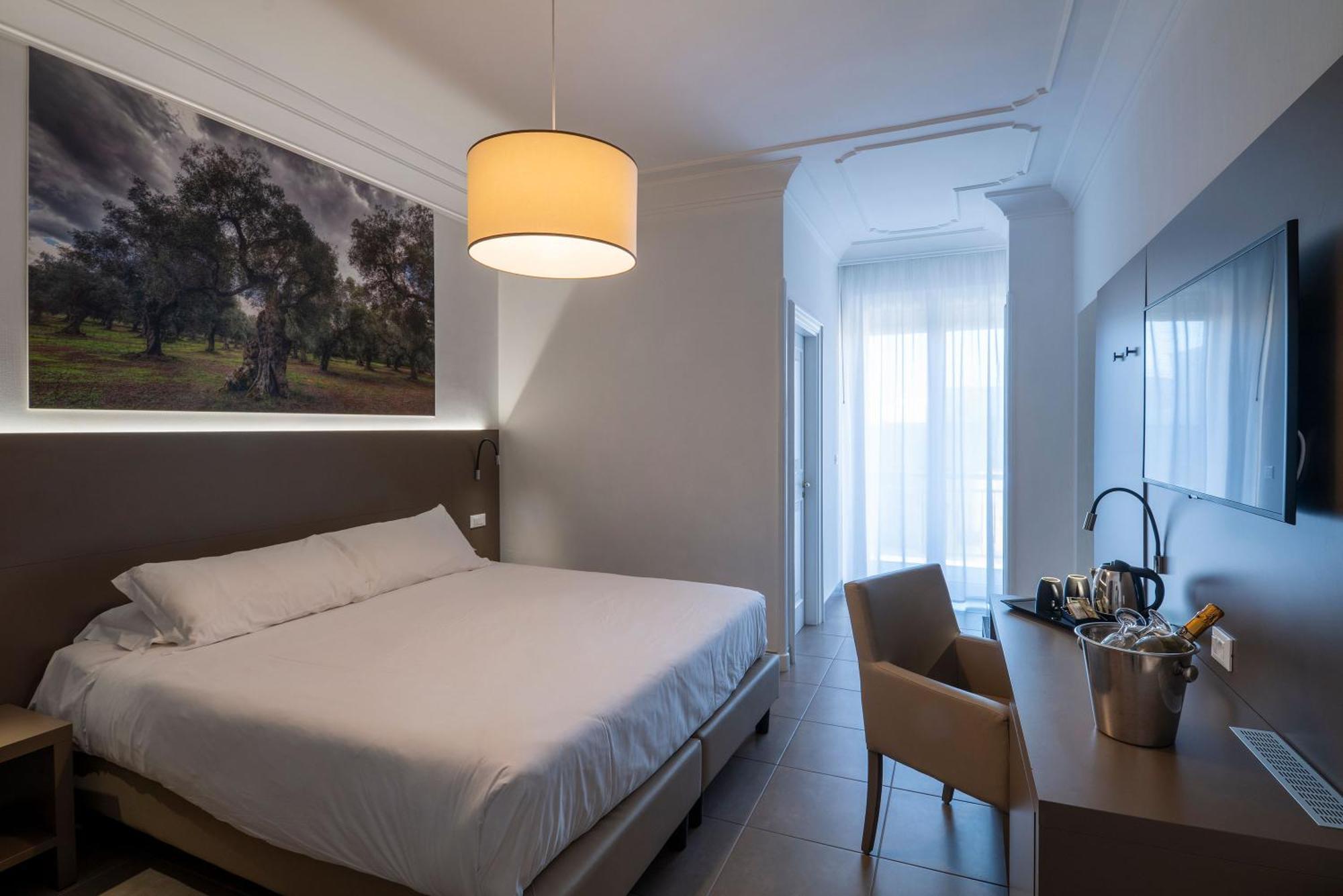 Hotel Delle Palme Lecce Zewnętrze zdjęcie