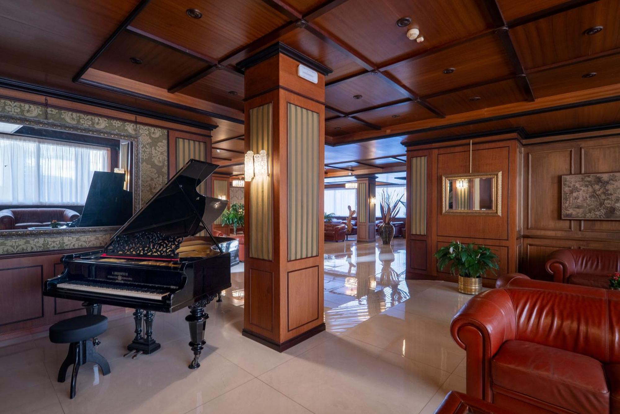 Hotel Delle Palme Lecce Zewnętrze zdjęcie